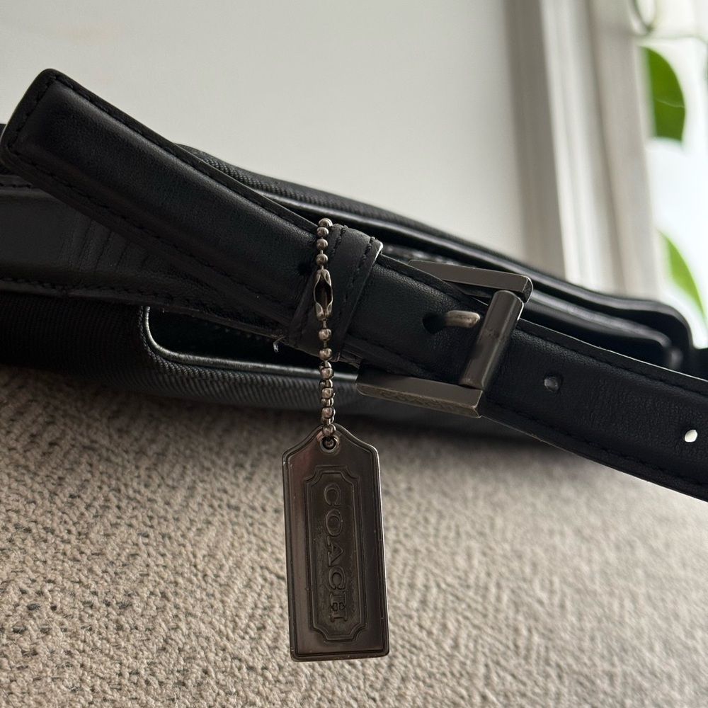 Coach Black shoulder bag - Picture 6 of 6